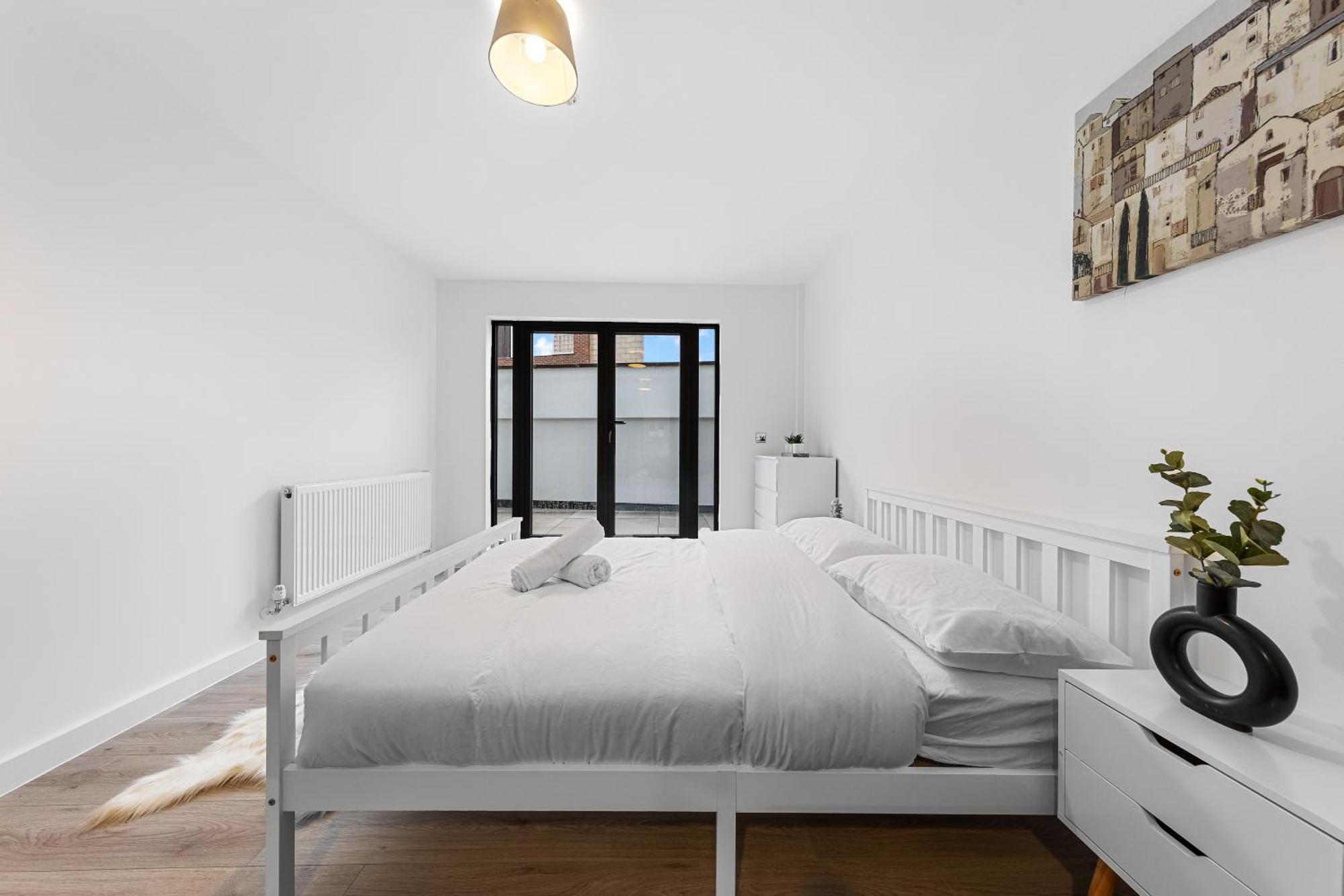 3 Bedroom Sleep12 In London Mr2 Zewnętrze zdjęcie