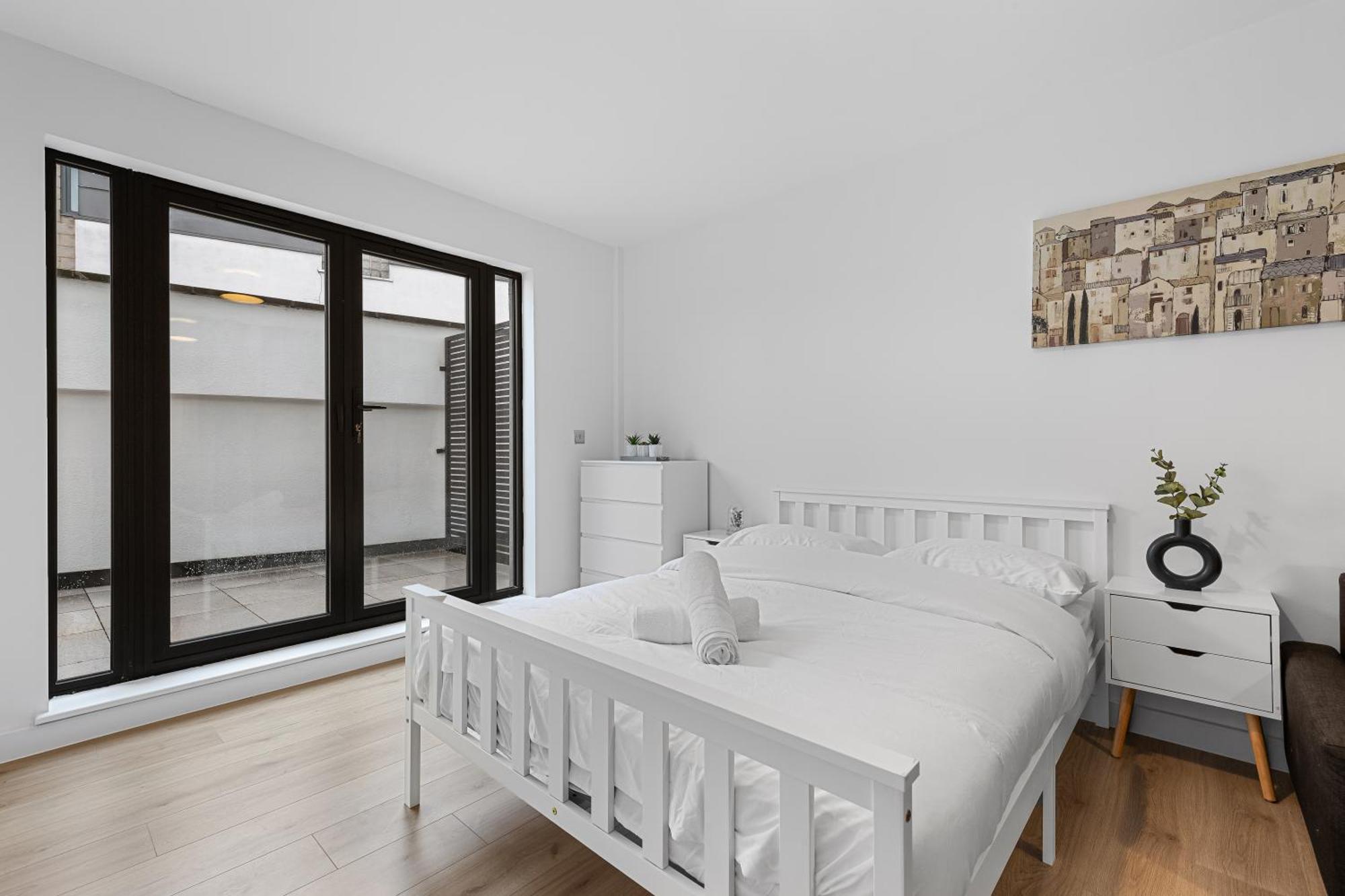 3 Bedroom Sleep12 In London Mr2 Zewnętrze zdjęcie